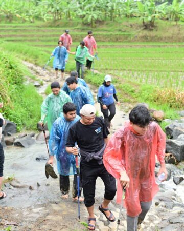 Trekking